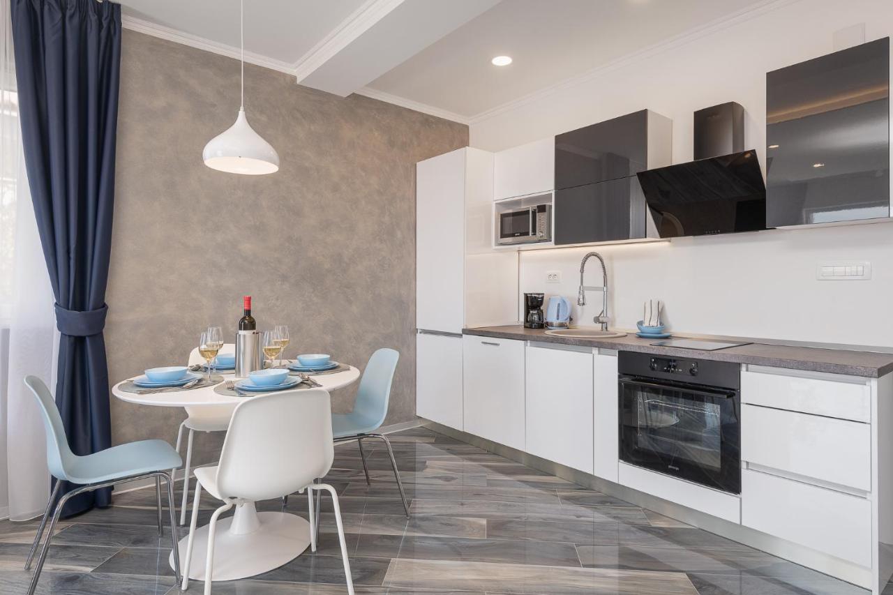קאבטאט Apartments Cosmopolit מראה חיצוני תמונה